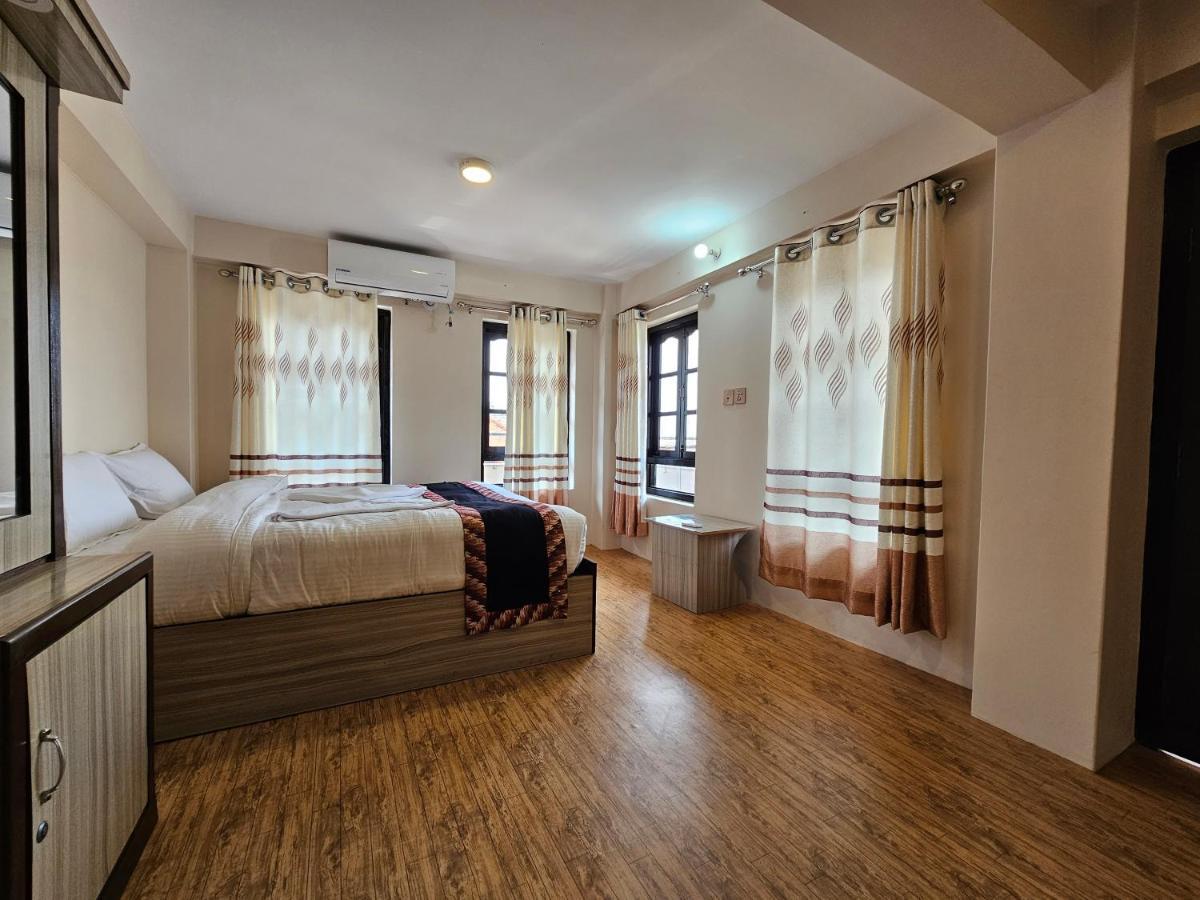 Hotel Durbar Side Bhatgoan Kültér fotó