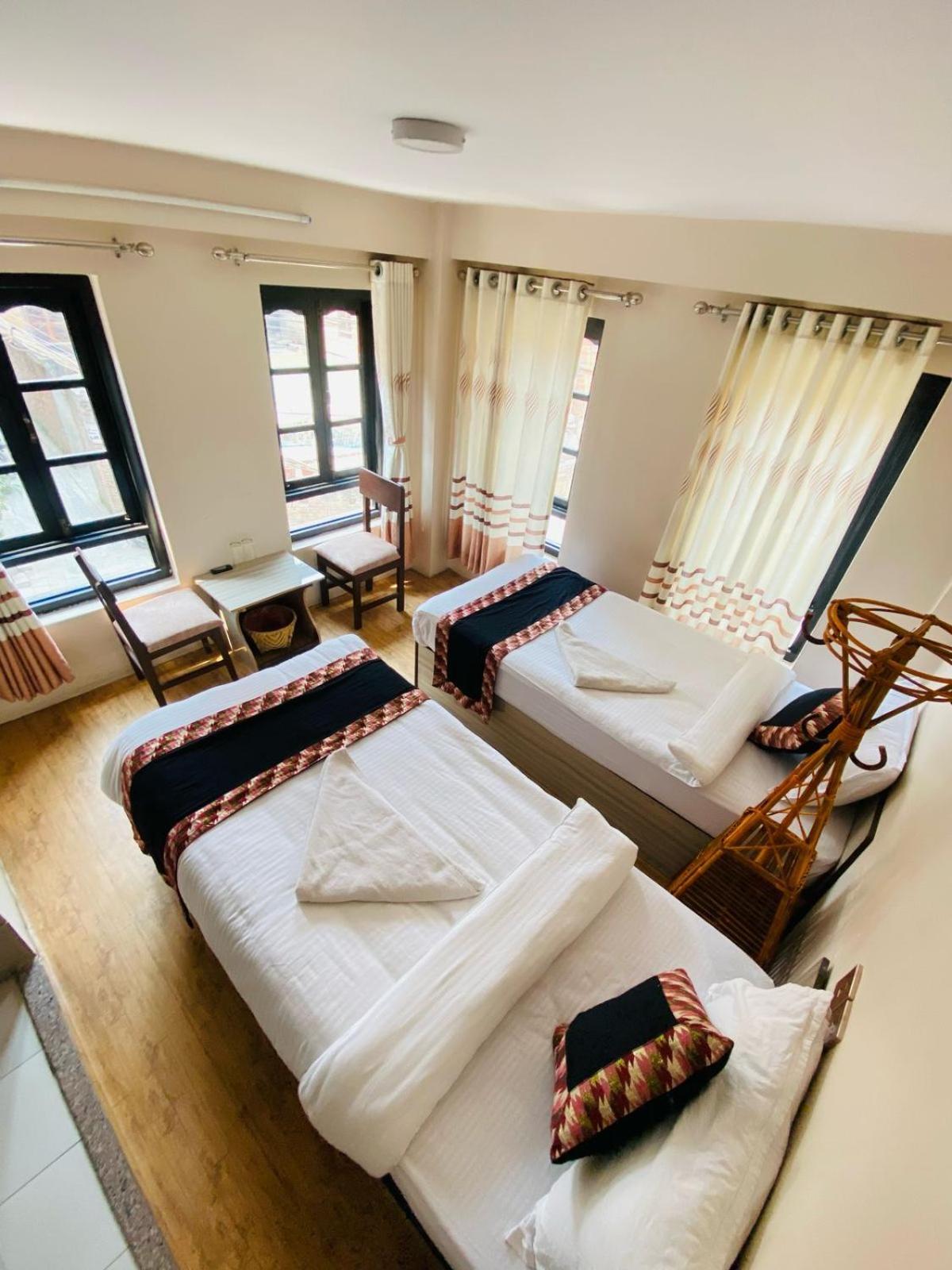 Hotel Durbar Side Bhatgoan Kültér fotó