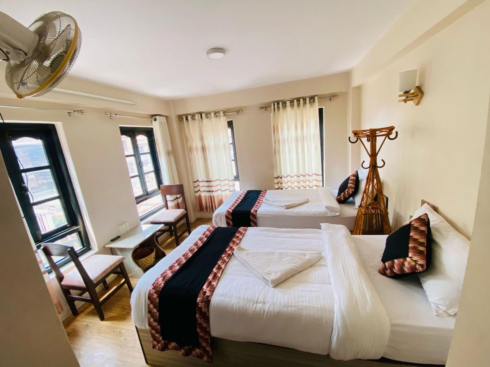 Hotel Durbar Side Bhatgoan Kültér fotó